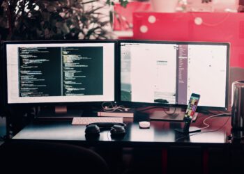 Photo by Farzad Nazifi on Unsplash